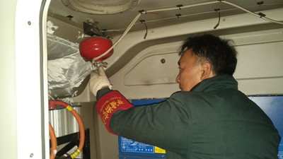 车辆安全设施自检自查2_副本.jpg