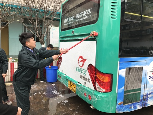 做好车辆保洁工作