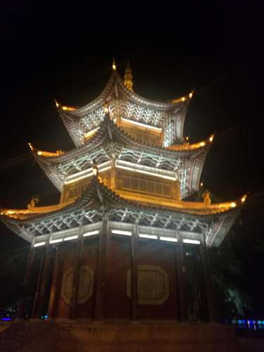 灯塔   任波