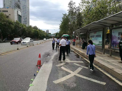 图片1 图片1