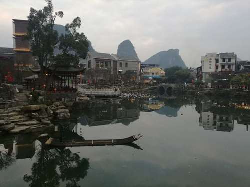 凤凰古城   任波