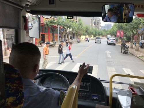 五公司当前狠抓安全管理提出首要创新班组安全文化 控制人的不安全行为（五公司）