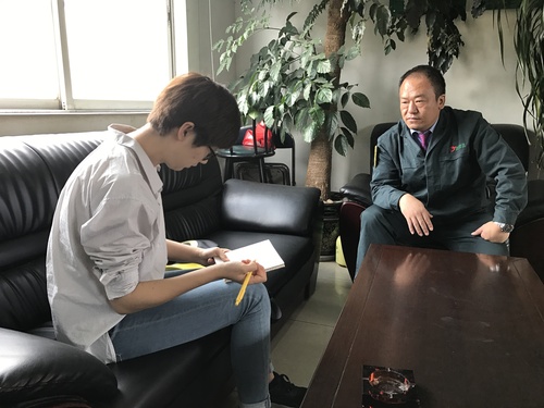 80路驾驶员张春华好样的,危急时刻出手相助 (6)