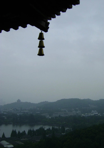 风中的铃声