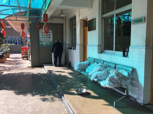 切实做好学生“春游”包车服务工作1