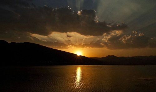 夕阳西下