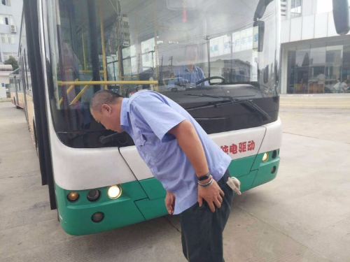 图片17 图片17